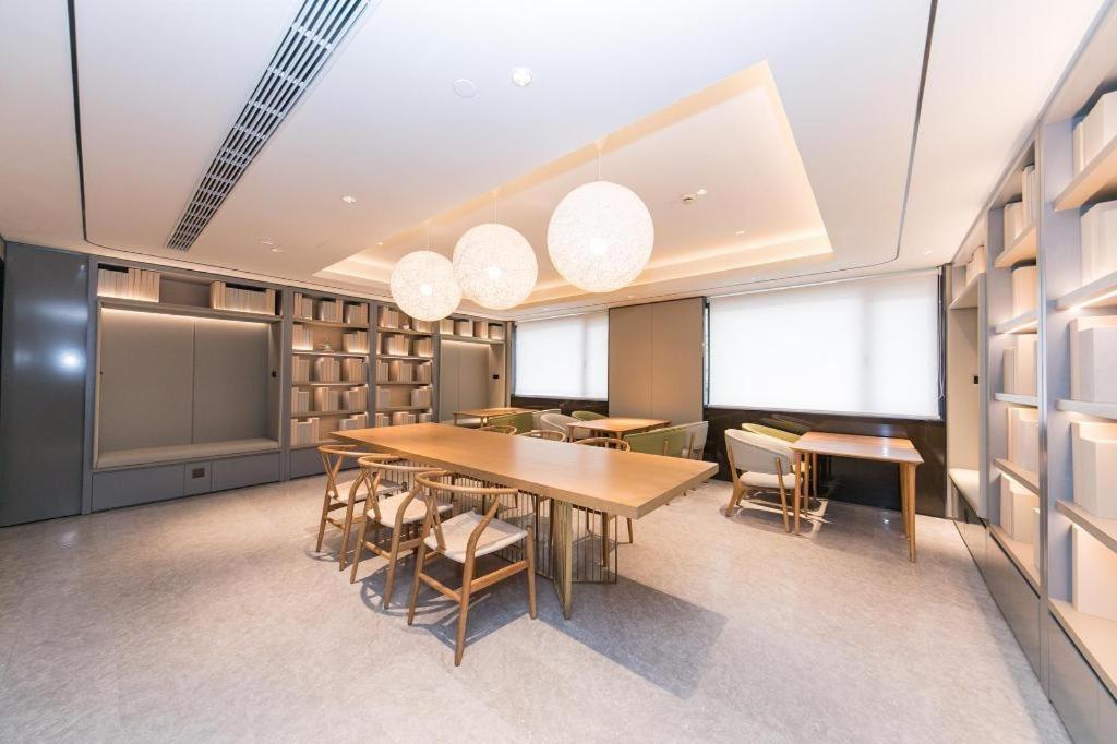 Ji Hotel Shanghai Xujiahui Esterno foto