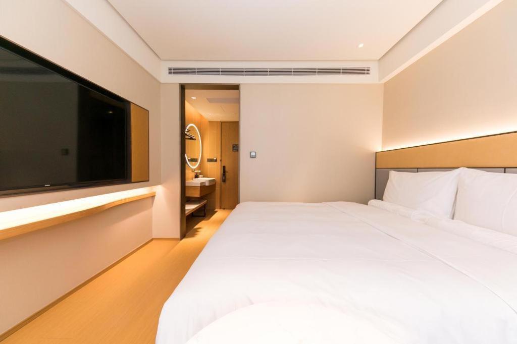 Ji Hotel Shanghai Xujiahui Esterno foto