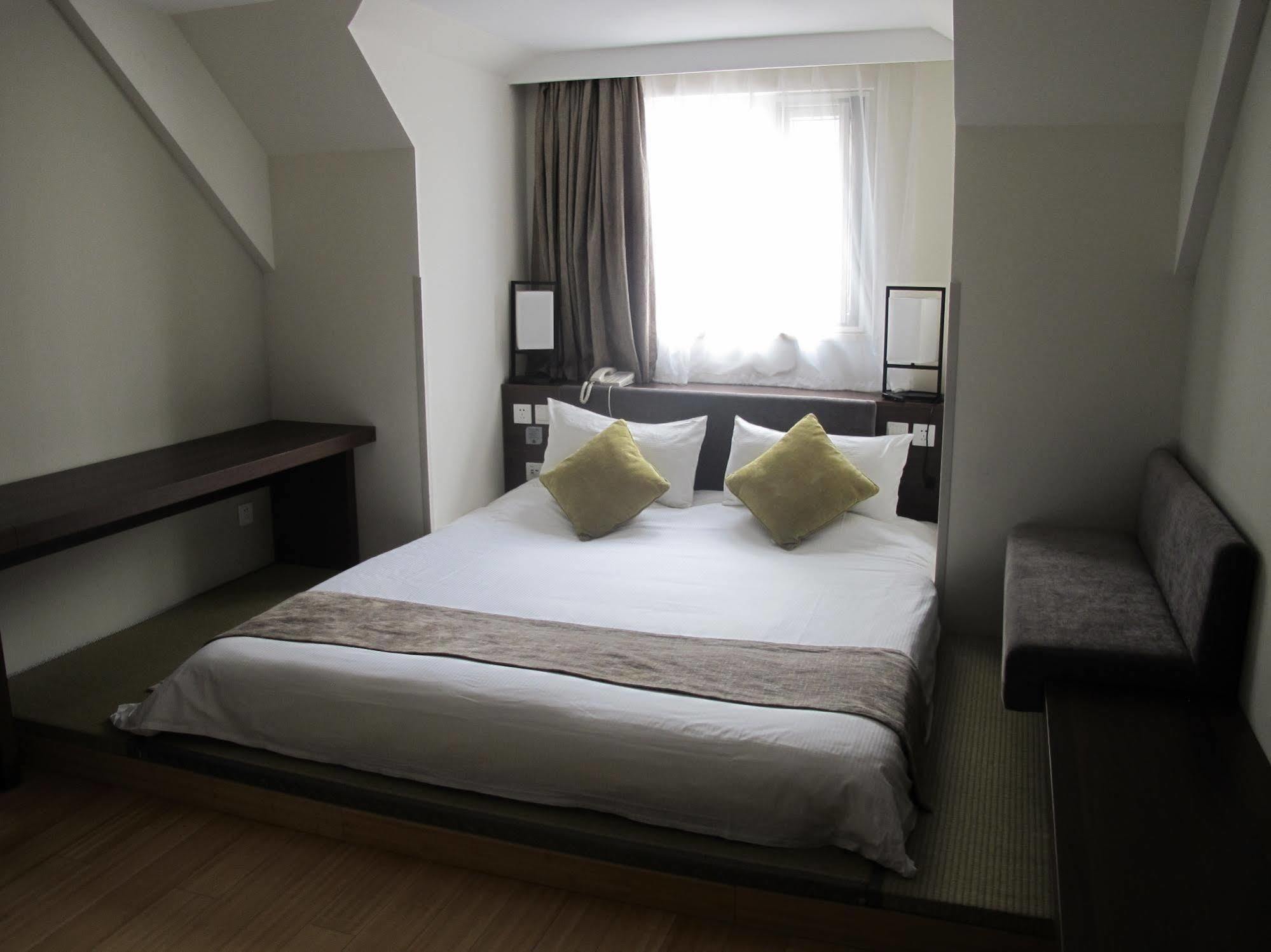 Ji Hotel Shanghai Xujiahui Esterno foto